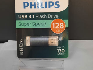 USB 3.1 128 GB 2buc,pret-250lei