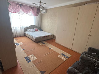 Apartament cu 3 camere,  Centru,  Bălți,  Bălți mun. foto 1