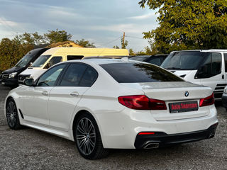 BMW 5 Series foto 4