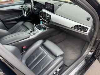 BMW 5 Series foto 7