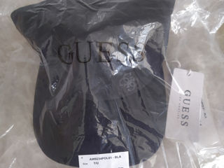 Chipiuri Guess foto 4