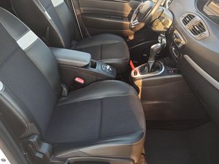 Renault Grand Scenic foto 3