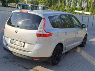 Renault Grand Scenic foto 4