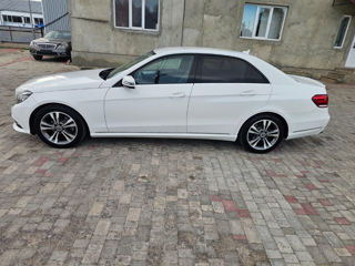 Mercedes E-Class foto 8