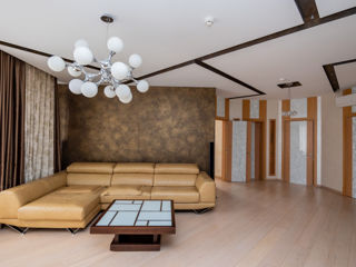 Apartament cu 2 camere, 110 m², Centru, Chișinău foto 4