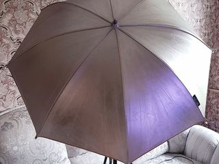 Продаю новый зонт со штативом работающих на отражение. foto 3