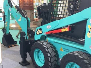 Mini-încărcător m60 cu motor kubota(japonia) ! / мини-погрузчик m60 с двигателем kubota(япония) ! foto 9