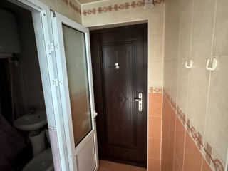 Apartament cu 1 cameră, 18 m², Podul Chișinăului, Bălți foto 3