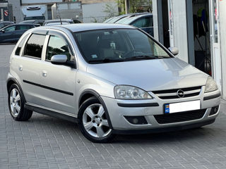 Opel Corsa foto 1