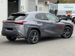 Lexus UX foto 3