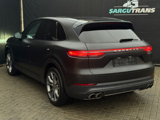 Porsche Cayenne foto 6