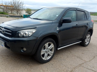 Toyota Rav 4 foto 1