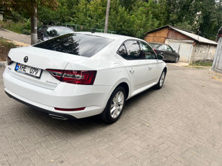 Skoda Superb foto 7