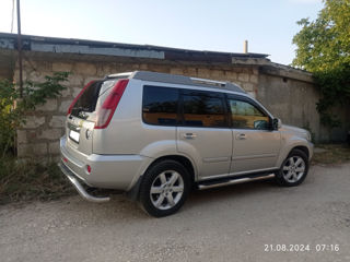 Nissan X-Trail foto 5