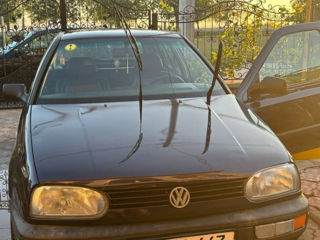 Volkswagen Golf foto 2