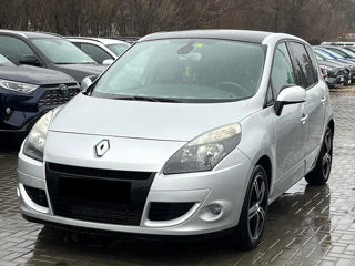 Renault Scenic foto 1