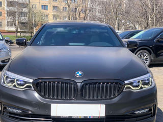 BMW 5 Series foto 13