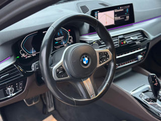 BMW 5 Series foto 12