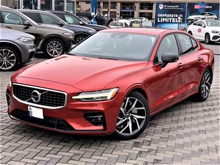 Volvo S60 foto 3