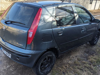 Fiat Punto foto 2