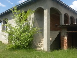 Se vinde casa cu 2 etaje in satul Bascalia, r-l Basarabeasca! foto 5