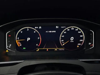 Volkswagen Arteon foto 8