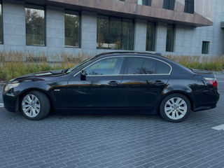 BMW 5 Series foto 7