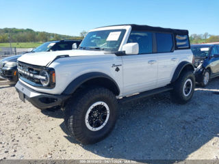 Ford Bronco foto 2