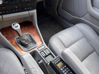 BMW 5 Series foto 4