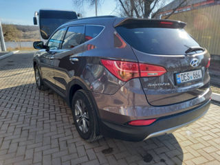 Hyundai Santa FE foto 3