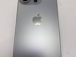 iPhone 15pro 128gb foto 2