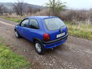 Opel Corsa foto 4