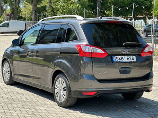 Ford Grand C-MAX foto 2