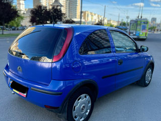 Opel Corsa foto 3