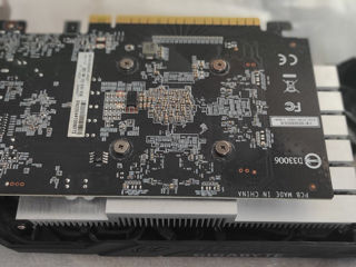 Продам видеокарту Gigabyte Nvidia Geforce Gtx 1650 4гб Gddr5 foto 2