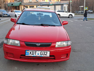 Mazda 323