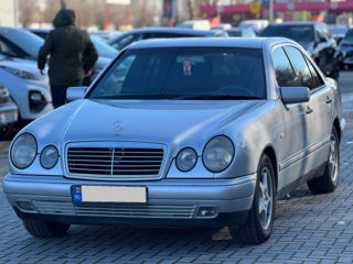 Mercedes E-Class