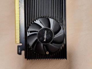 Gt1030 gigabyte foto 3