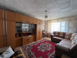 Apartament cu 1 cameră, 45 m², Buiucani, Chișinău foto 2