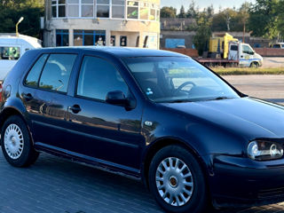 Volkswagen Golf foto 8