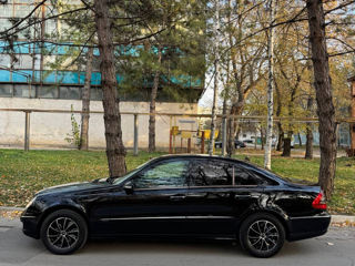 Mercedes E-Class foto 5