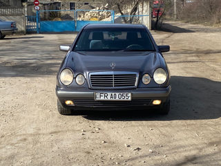 Mercedes E Class