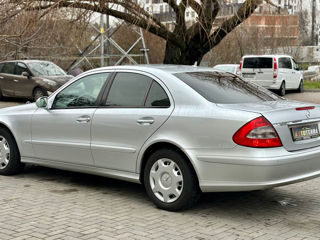 Mercedes E-Class foto 4