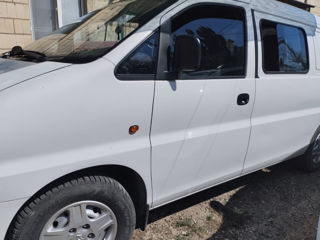 Hyundai H-1 SV foto 6