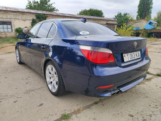 BMW 5 Series foto 5