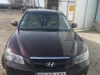 Hyundai Sonata foto 2