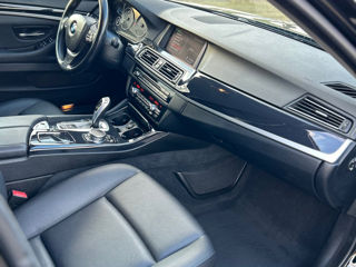 BMW 5 Series foto 6