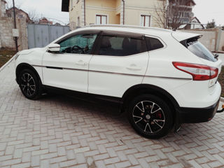 Nissan Qashqai foto 4