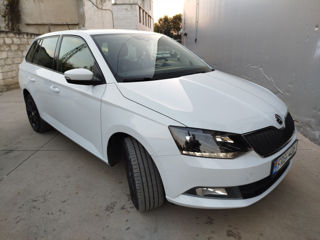 Skoda Fabia foto 2