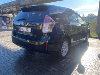 Toyota Prius + foto 4